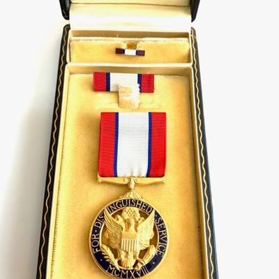 US ARMY DISTINGUISHED SERVICE MEDAL, RIBBON AND LAPEL