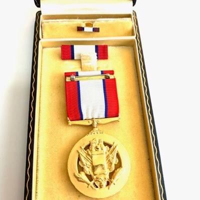 US ARMY DISTINGUISHED SERVICE MEDAL, RIBBON AND LAPEL