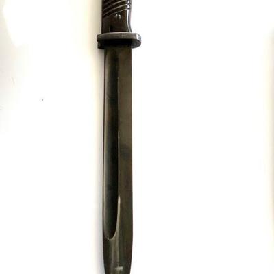 WWII GERMAN K98 MAUSER BAYONET WITH MATCHING SCABBARD