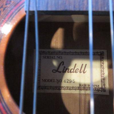 Lindell Guitar