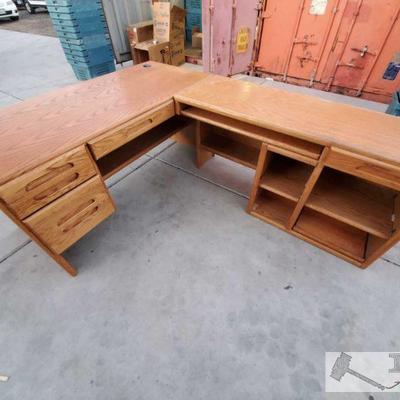 L-Shape Two Piece Desk
30" height, 89" length, 64" width. 21" and 29" from fronts to back.
