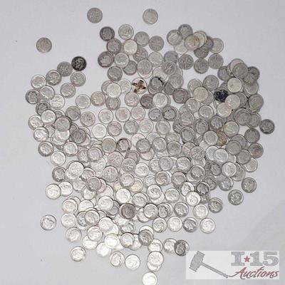 Pre 1964 Silver Dimes, Weighs Approx 758.5g
Pre 1964 Silver Dimes, Weighs Approx 758.5g