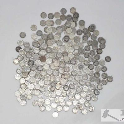 Approx 321 Pre 1964 Silver Dimes, Weighs Approx 761.8g
Approx 321 Pre 1964 Silver Dimes, Weighs Approx 761.8g