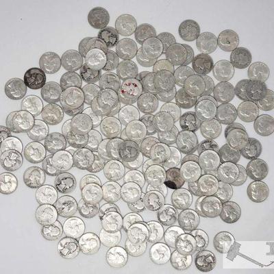 Approx 162 Pre 1964 Silver Quarter's, Weighs Approx 1,014g
Approx 162 Pre 1964 Silver Quarter's, Weighs Approx 1,014g