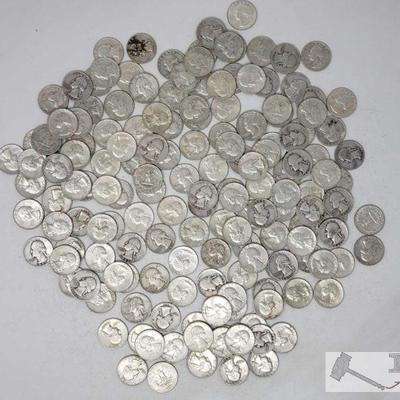 Approx 162 Pre 1964 Silver Quarter's, Weighs Approx 1,010g
Approx 162 Pre 1964 Silver Quarter's, Weighs Approx 1,010g