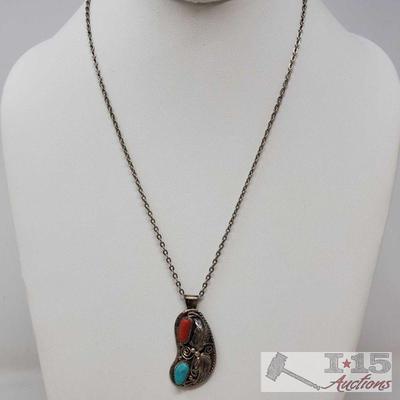 Sterling Silver Necklace with Coral and Turquoise Pendent.
.925 Sterling Silver Necklace, Weighs Approx 11g, Measures Approx 20"
