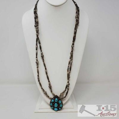 Old Pawn Beaded Necklace with Turquoise Pendent
Sterling Silver Necklace Weighs Approx 82g, Measures Approx 30"