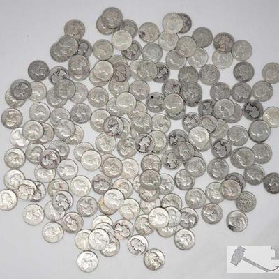 Approx 162 Pre 1964 Silver Quarter's, Weighs Approx 1,014g
Approx 162 Pre 1964 Silver Quarter's, Weighs Approx 1,014g