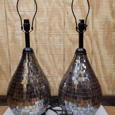 1006: 1 Set of Lamps
Pearl Stone Stain Glass Exterior Design With A of Length 30" and Width 10" Approx Cord Length 8ft
