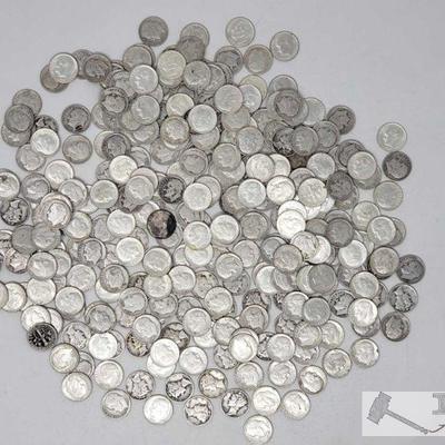 Approx 297 Pre 1964 Silver Dimes, Weighs Approx 738.1g
Approx 297 Pre 1964 Silver Dimes, Weighs Approx 738.1g