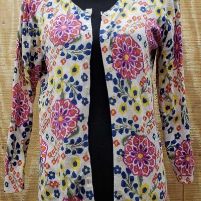 810: Merona Cover Up
Floral Merona Cover Up Size Medium