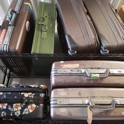 5050 â€¢ Luggage - 7 Suitcases