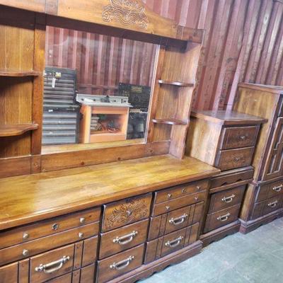 4 Set of Cabinets, Vanity Dresser, End Tables, Cabinet
Vanity dresser with mirror 78
