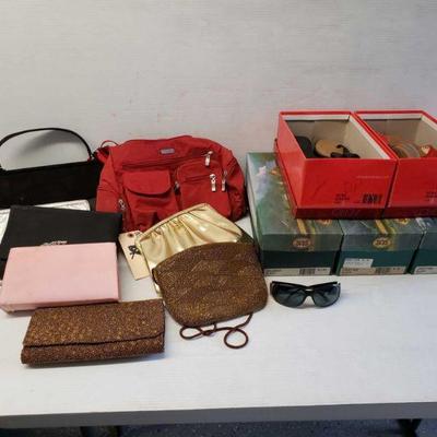 5016: 	
5 Pairs of New Womens Sandals, Prada Sunglasses, Handbags and Clutches
Shoes vary in size from 9 to 10. 3 Hand bags, 5 