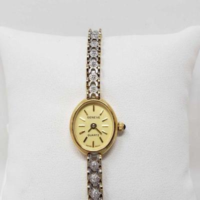10k Gold Diamond Watch 13.2g
Measures Approx 7.5