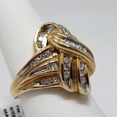 10k Gold Diamond Ring 7g
Weigh Approx 7g Size Approx 7