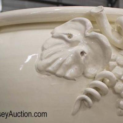  Large Ceramic Planter with Grape Vine Decoration

Auction Estimate $20-$80 â€“ Located Glassware 