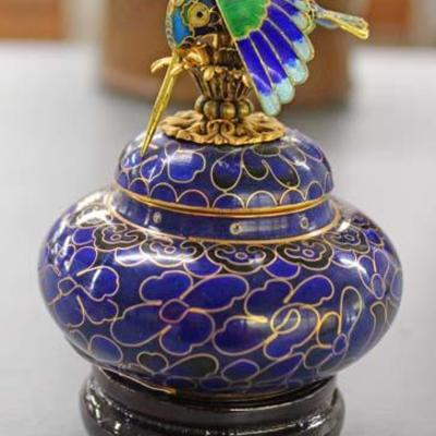  Box Lot of â€œBernardaud Limogesâ€ Partial Dinnerware Set

Auction Estimate $40-$80 â€“ Located Glassware 
