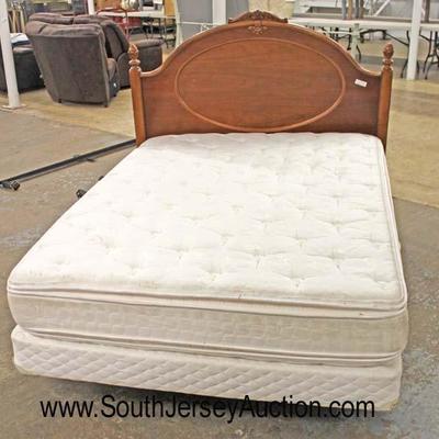  Cherry â€œLexington Furnitureâ€ 2 Piece Full Size Bed and 6 Drawer Low Chest with Oval Mirror Comes with Serta Mattress

Auction...