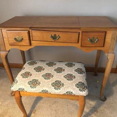 Vanity Table with Bench