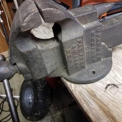 Vintage Vise