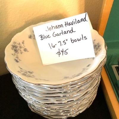 Johann Haviland Blue Garland Bowls