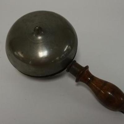 1024  ANTIQUE DOUBLE DISK BELL WITH WOODEN HANDLE. HAMMER STRIKES BOTH DISCS. GREAT RESONANCE. 10 3/4 IN LONG. SOME GREEN OXIDATION ON...