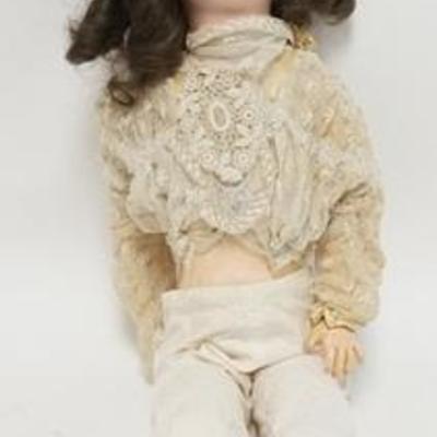 1256  SIMON HALBIG BISQUE HEAD DOLL NO. 1079 GERMANY, 28 IN 
