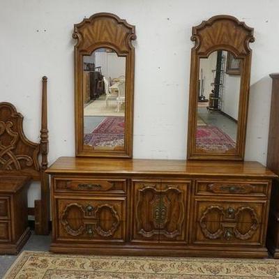 1044  THOMASVILLE 5 PIECE BEDROOM SET, HEADBOARD, LOW DRESSER WITH 2 MIRRORS, WARDROBE WITH INTERIOR DRAWERS AND 2 NIGHT STANDS

