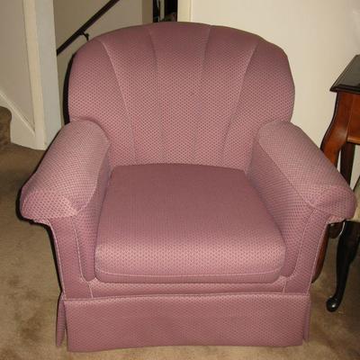 SOFT PINK SIDE CHAIRS, THERE ARE 2    BUY IT NOW $ 45.00 EACH