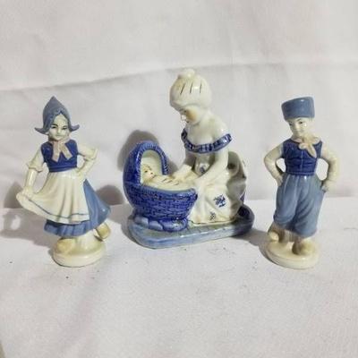 Lot of 3 Blue and White Figurines