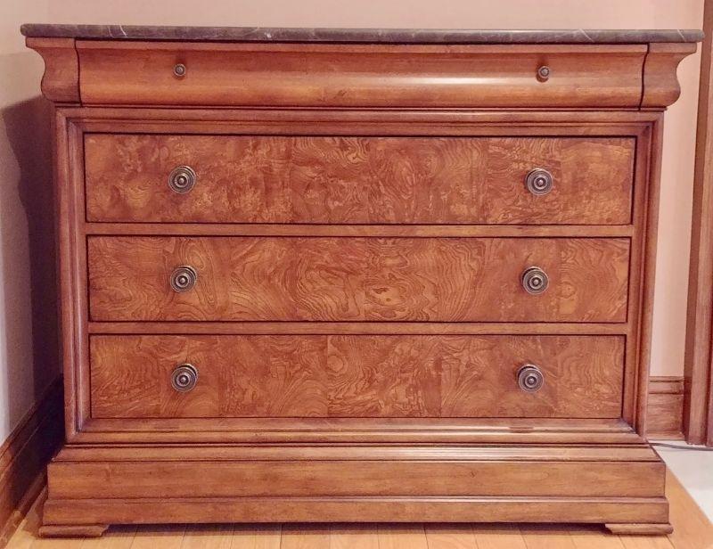 Ethan Allen Pottery Barn Up Scale Poughkeepsie Ny 12601