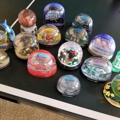 Snow Globe collection