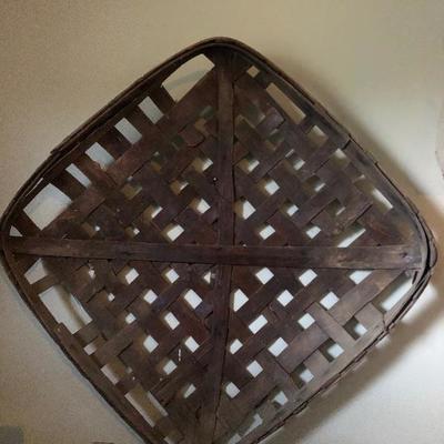 Tobacco baskets 