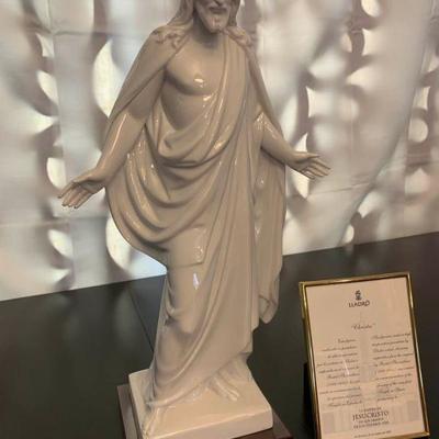 Lladro Christus, The Savior