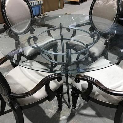 Dining Room Table an 4 Chairs