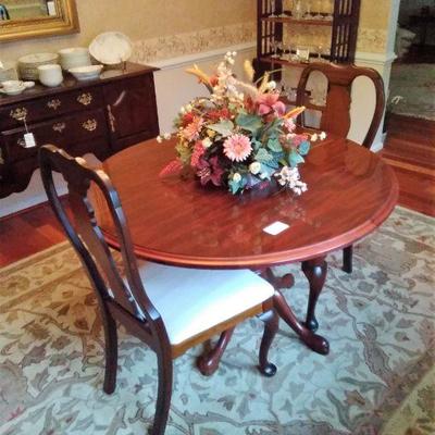 Pedastal dining table and 2 chairs