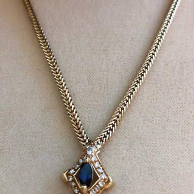 Nice Necklace, diamonds and saphires