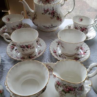 Royal Albert Tea set