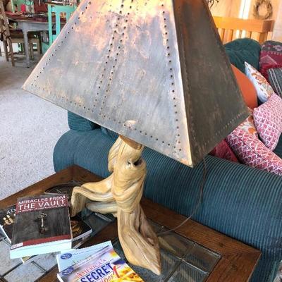 Wood lamp 