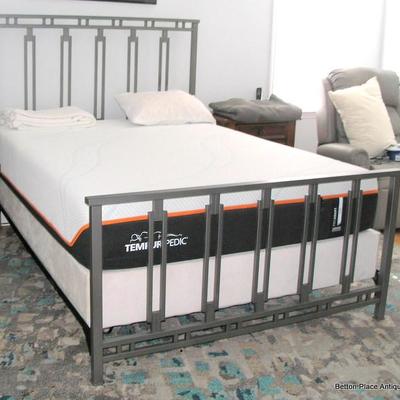 Queen size Metal Bed, Tempur-pedic Mattress