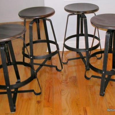 4 Sturdy Wrought iron Bar stools with wooden seats