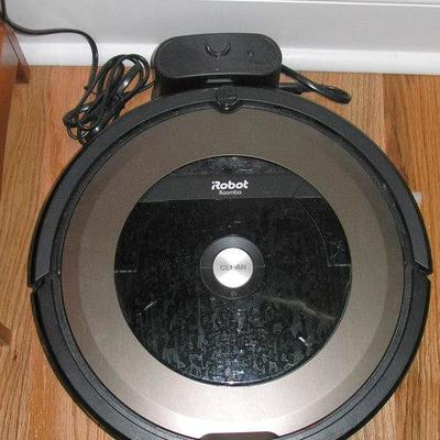 Roomba Robot with extras