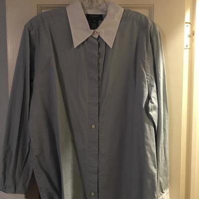 Womenâ€™s Ralph Lauren shirt