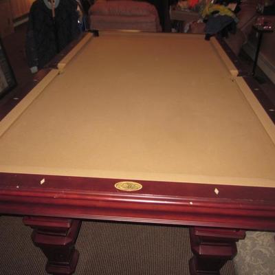 Winners Choice Regulation Pool Table with Extras 