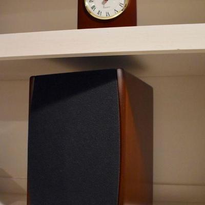 Cambridge Soundworks shelf speakers