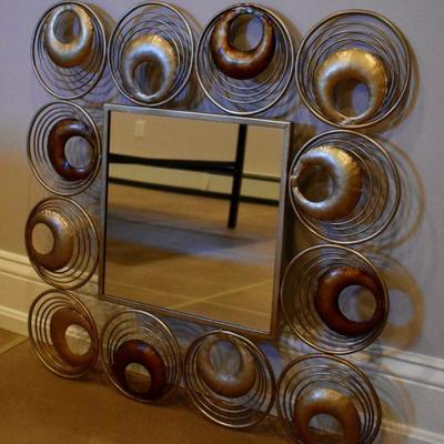 Modern geometric mirror