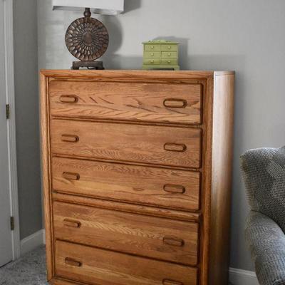 Oak 5-drawer dresser