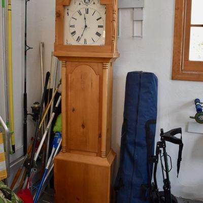 British Traditions grandfather clock