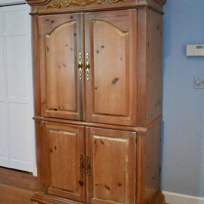 Broyhill armoire